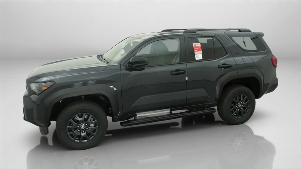 2026 Toyota 4Runner SR5 SUV Slide 3