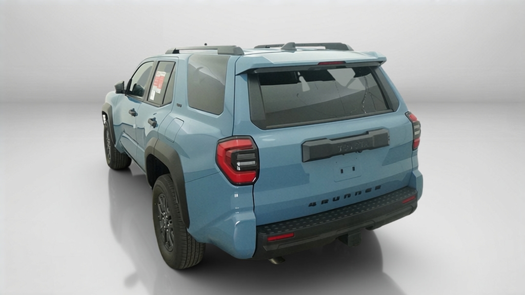 2026 Toyota 4Runner SR5 SUV Slide 7
