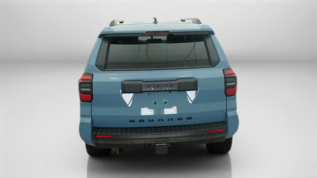 2026 Toyota 4Runner SR5 SUV Slide 8