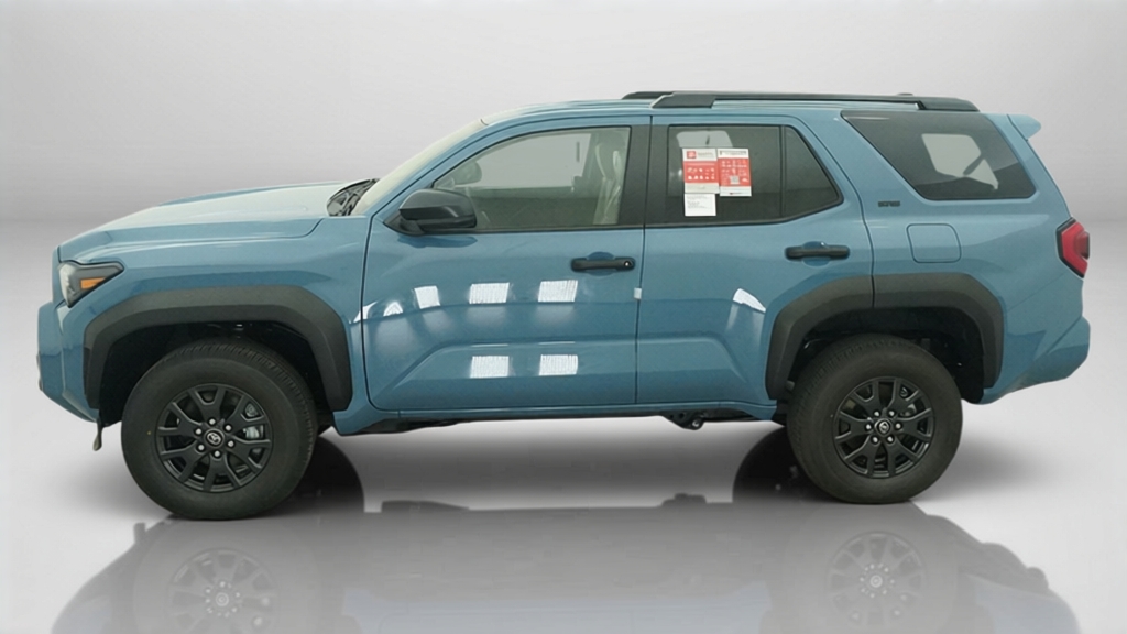 2026 Toyota 4Runner SR5 SUV Slide 4