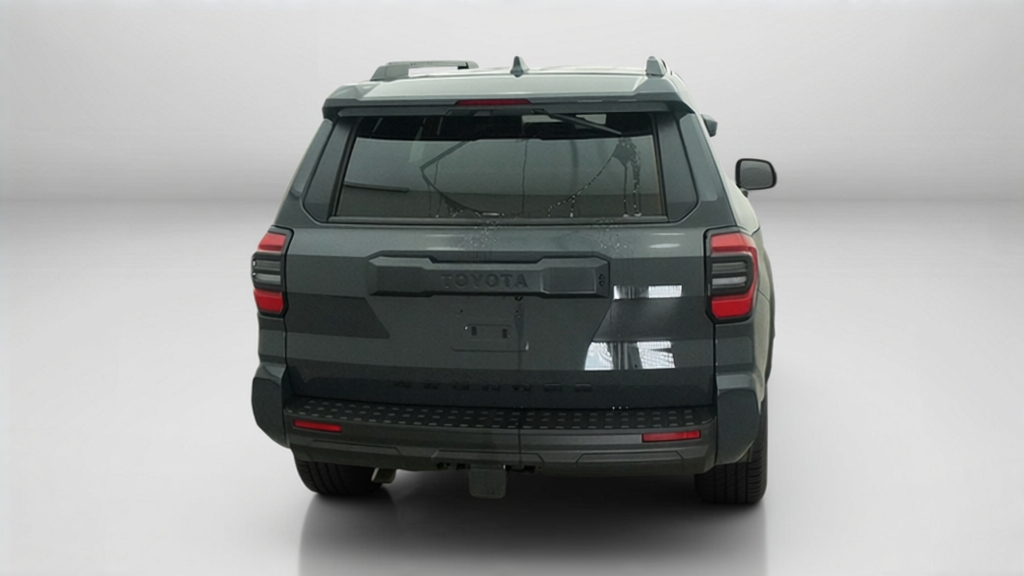 2026 Toyota 4Runner SR5 SUV Slide 8