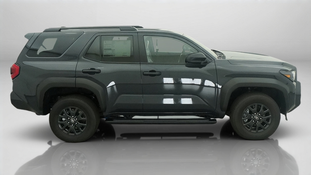 2026 Toyota 4Runner SR5 SUV Slide 12