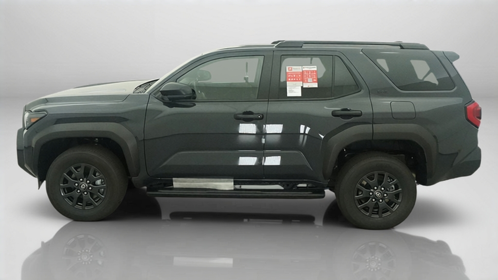 2026 Toyota 4Runner SR5 SUV Slide 4