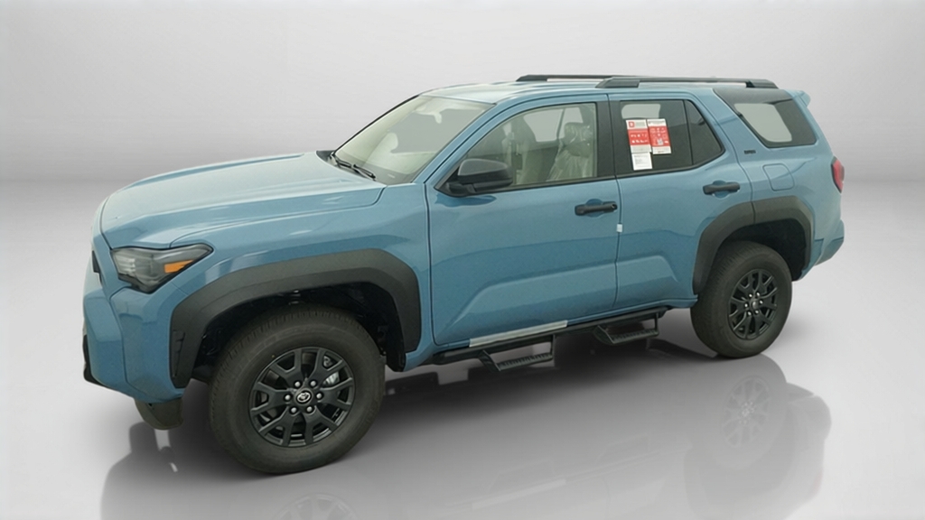2026 Toyota 4Runner SR5 SUV Slide 3
