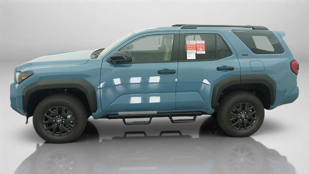 2026 Toyota 4Runner SR5 SUV Slide 4