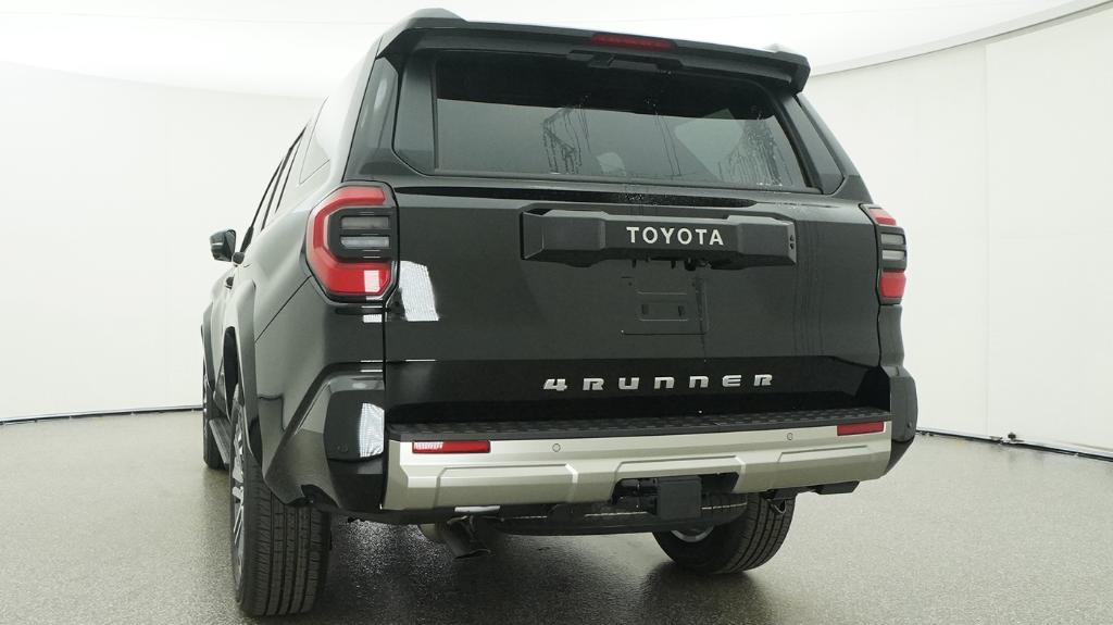 2026 Toyota 4Runner LIMITED SUV Slide 23