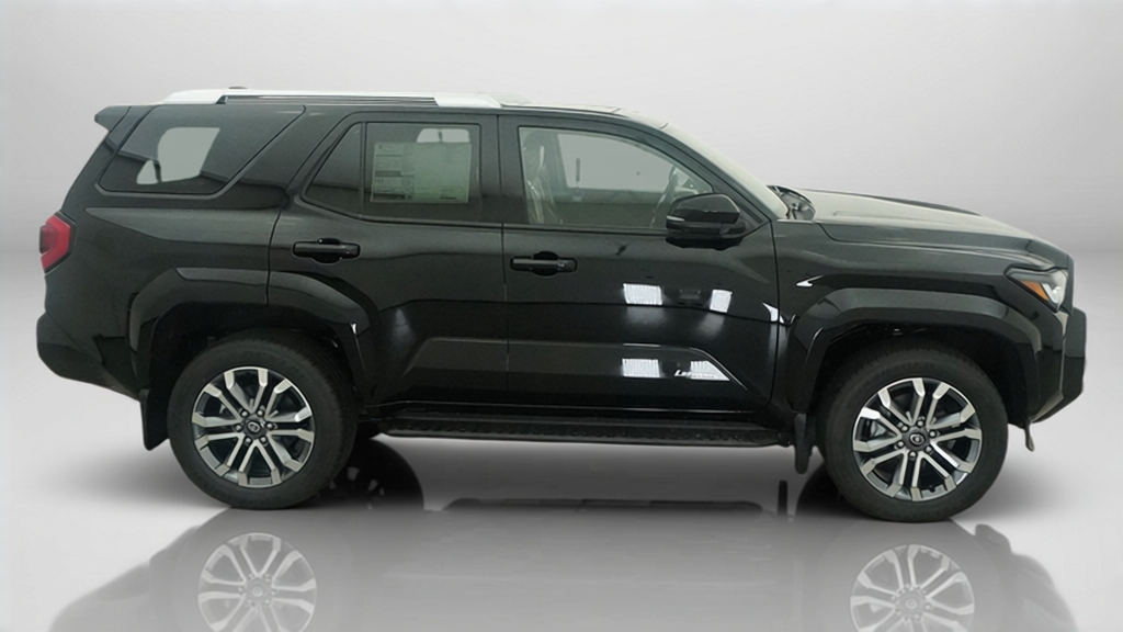 2026 Toyota 4Runner LIMITED SUV Slide 12