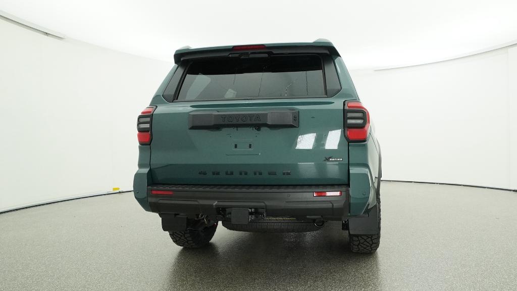 2025 Toyota 4Runner TRD Off-Road Premium photo 2