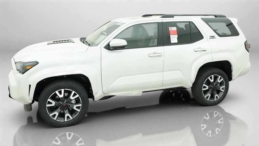 2026 Toyota 4Runner TRD SPORT PREMIUM SUV Slide 3