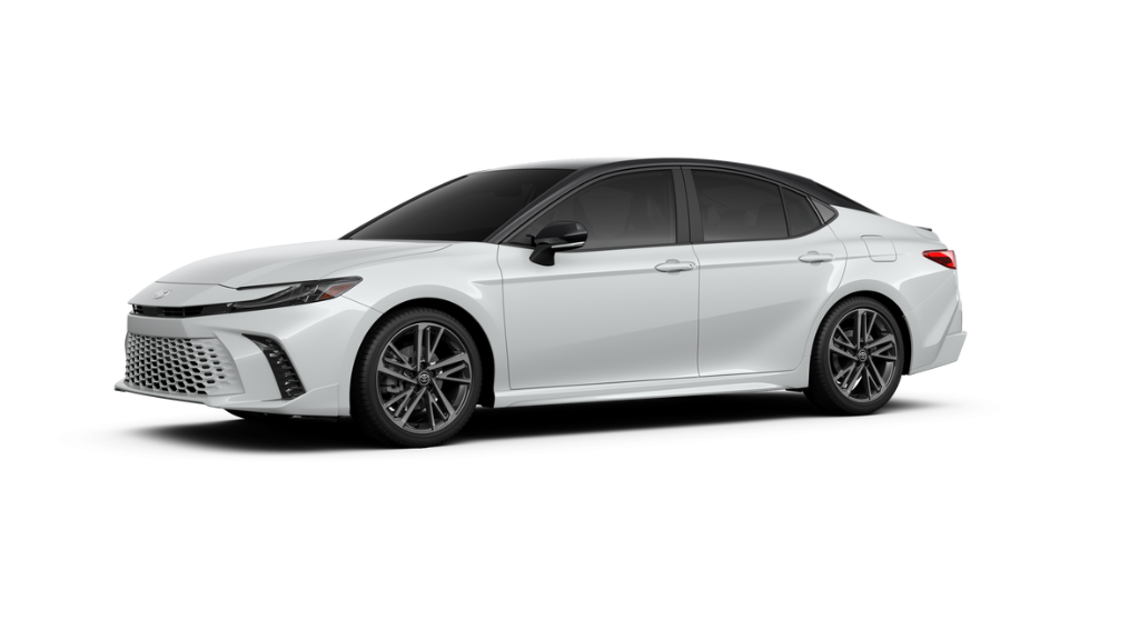 2026 Toyota Camry XSE Hybrid's photo